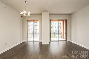 701 Royal Ct, Charlotte, NC 28202 - Photo 3