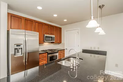 701 Royal Court, Charlotte, NC 28202 - Photo 7