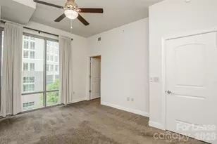 701 Royal Ct, Charlotte, NC 28202 - Photo 11