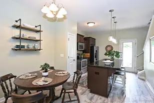 13748 Calloway Glen Dr, Charlotte, NC 28273 - Photo 5