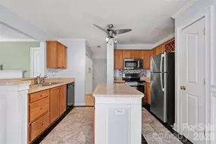 3236 Steve Chapman Dr, Charlotte, NC 28217 - Photo 15