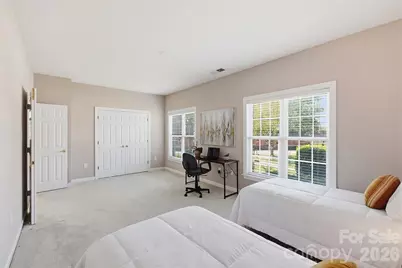 9920 Park Willow Drive, Charlotte, NC 28210 - Photo 19