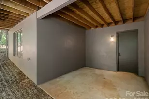 433 Crowfields Dr, Asheville, NC 28803 - Photo 25