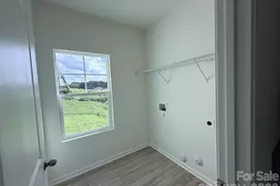 211 E 8th Ave, Gastonia, NC 28054 - Photo 9
