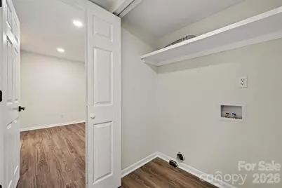 8027 Cedar Glen Drive, Charlotte, NC 28212 - Photo 15