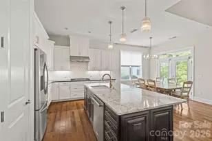 17232 Coves Edge Ln, Charlotte, NC 28278 - Photo 13