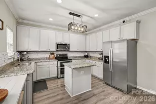 407 Galesburg Dr, Monroe, NC 28110 - Photo 7