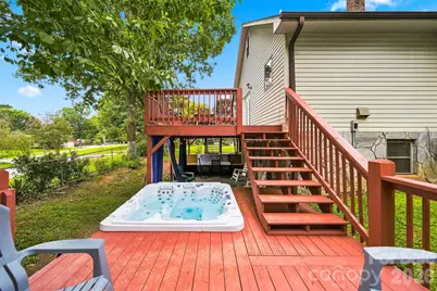 512 Garrou Avenue SE, Valdese, NC 28690 - Photo 31
