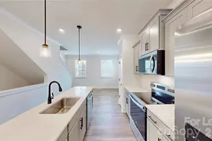 3640 Spencer St, Charlotte, NC 28205 - Photo 9