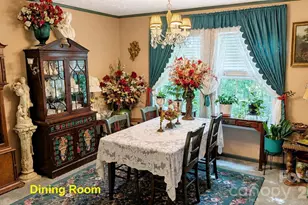 253 Royalwood Dr, Zirconia, NC 28790 - Photo 9