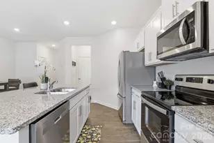7109 North Mills Rd, Charlotte, NC 28216 - Photo 7