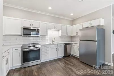 8710 Arrowhead Place Lane, Cornelius, NC 28031 - Photo 11