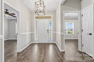 8710 Arrowhead Pl Ln, Cornelius, NC 28031 - Photo 5