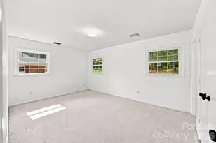 1045 S Magnolia St, Mooresville, NC 28115 - Photo 25