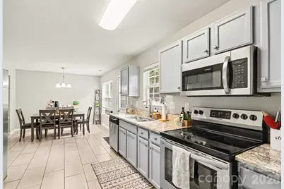 4732 Grasset Avenue, Charlotte, NC 28269 - Photo 9