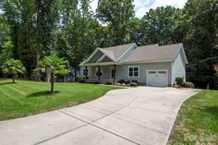 216 Paradise Dr, Belmont, NC 28012 - Photo 33
