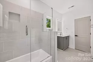 120 French St, Charlotte, NC 28216 - Photo 7