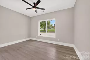 120 French St, Charlotte, NC 28216 - Photo 5