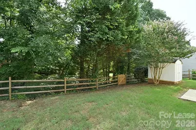 8715 Challenger Drive, Charlotte, NC 28213 - Photo 25