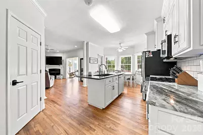 1338 Willow Creek Drive, Newton, NC 28658 - Photo 13