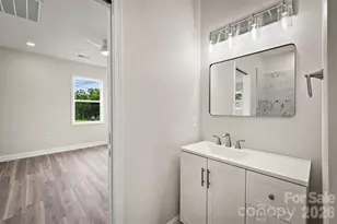 100 Gardner St, Hickory, NC 28601 - Photo 15