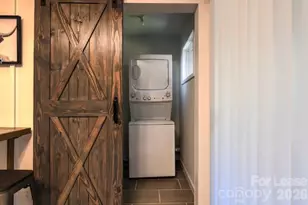 2631 Vail Ave, Charlotte, NC 28207 - Photo 9