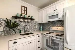 2631 Vail Ave, Charlotte, NC 28207 - Photo 13
