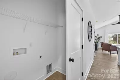 5408 Skycrest Drive, Charlotte, NC 28269 - Photo 17