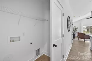 5408 Skycrest Dr, Charlotte, NC 28269 - Photo 17