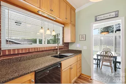 1656 Eastwood Drive, Kannapolis, NC 28083 - Photo 11