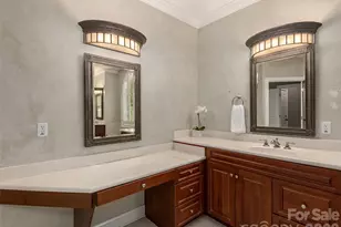 1126 Burnside Dr, Asheville, NC 28803 - Photo 23