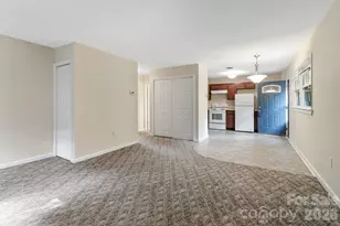 575 Sand Hill Rd, Asheville, NC 28806 - Photo 9