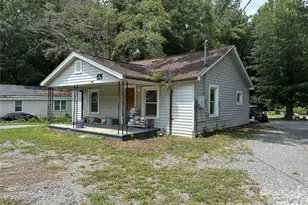2518 Crescent Ln, Gastonia, NC 28052 - Photo 5
