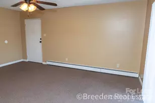 239 Maple St, Rutherfordton, NC 28139 - Photo 3
