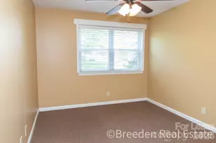 239 Maple St, Rutherfordton, NC 28139 - Photo 15