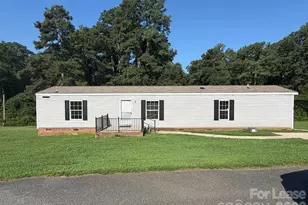 115 Kimberly Cir, Dallas, NC 28034 - Photo 1