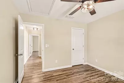 6814 Barefoot Forest Drive, Charlotte, NC 28269 - Photo 23