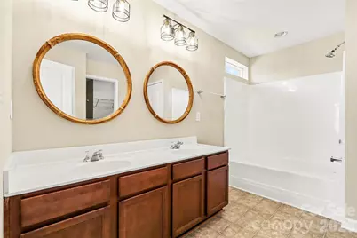 6814 Barefoot Forest Drive, Charlotte, NC 28269 - Photo 17