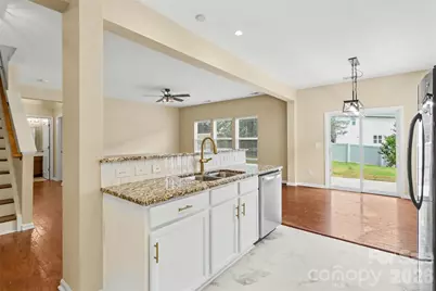 6814 Barefoot Forest Drive, Charlotte, NC 28269 - Photo 9