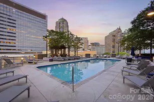 210 N Church St, Charlotte, NC 28202 - Photo 3