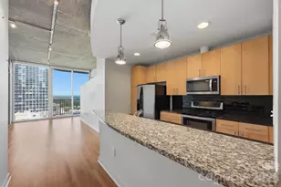 210 N Church St, Charlotte, NC 28202 - Photo 21