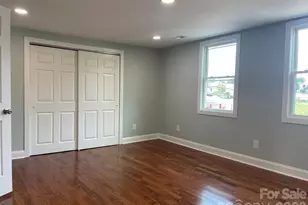 200 E White St, Morganton, NC 28655 - Photo 29