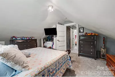 106 Guffey Road, Cherryville, NC 28021 - Photo 17