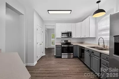 141 Crestwood Drive, Mount Holly, NC 28120 - Photo 5