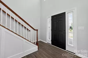 141 Crestwood Dr, Mount Holly, NC 28120 - Photo 3