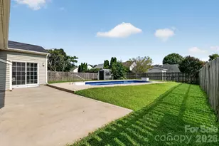 141 Crestwood Dr, Mount Holly, NC 28120 - Photo 23