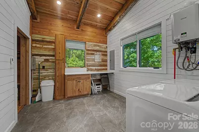 444 Look Out Point, Bryson City, NC 28713 - Photo 27