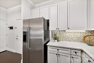 721 Governor Morrison St, Charlotte, NC 28211 - Photo 11