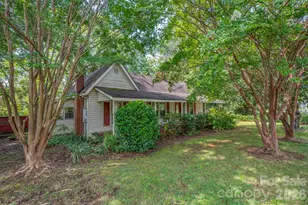 2300 Whitesides Rd, Forest City, NC 28043 - Photo 1