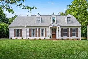 8741 Fieldgate Dr, Charlotte, NC 28277 - Photo 1